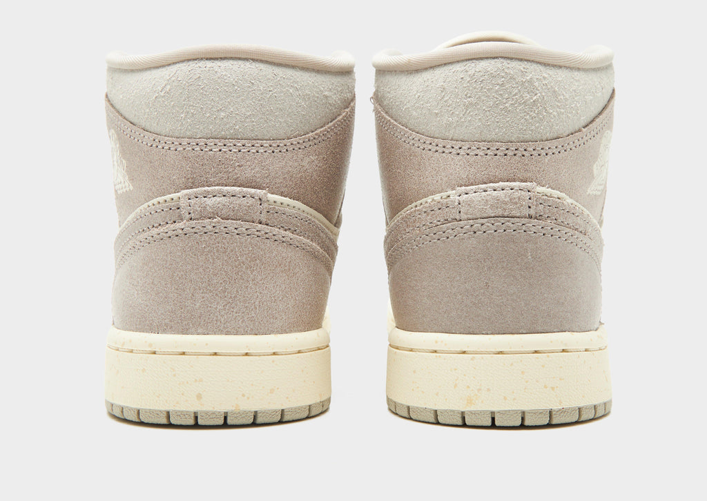 Jordan Air 1 Mid Women's image