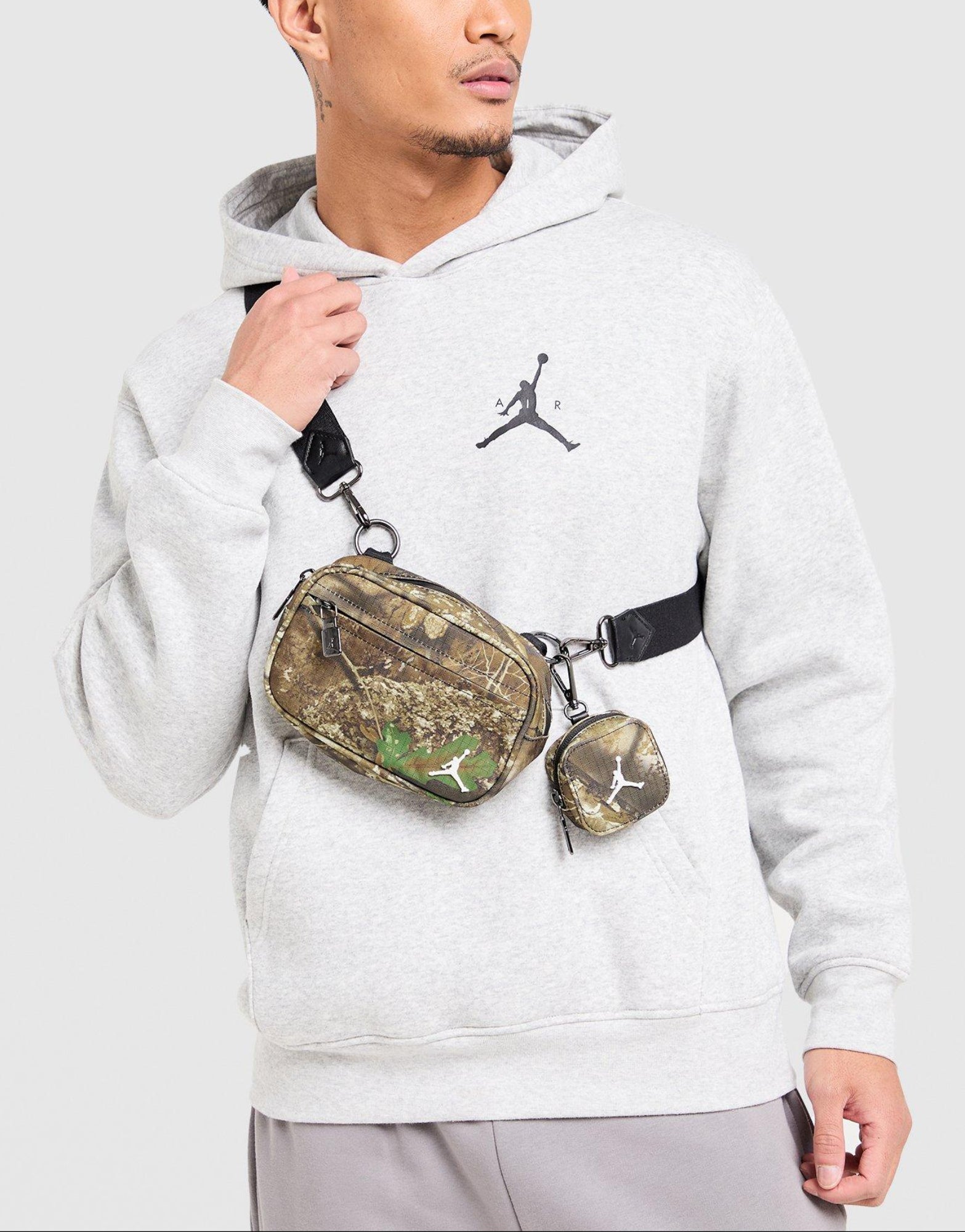 Jordan Realtree Camera Bag image