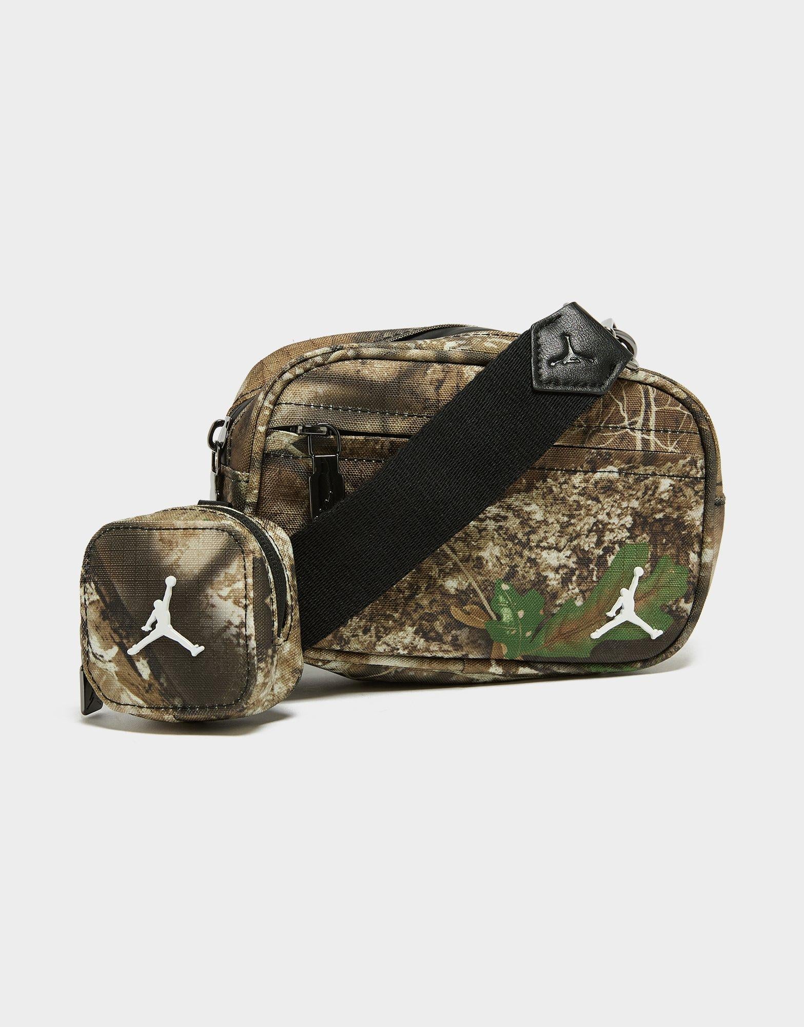 Jordan Realtree Camera Bag image