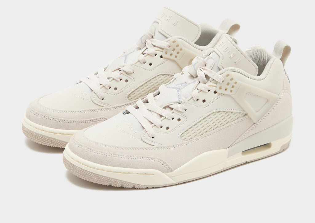 Jordan Spizike Low image