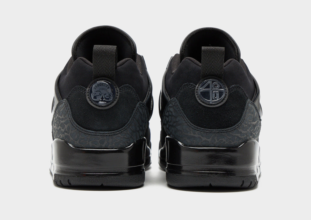 Jordan Spizike Low image