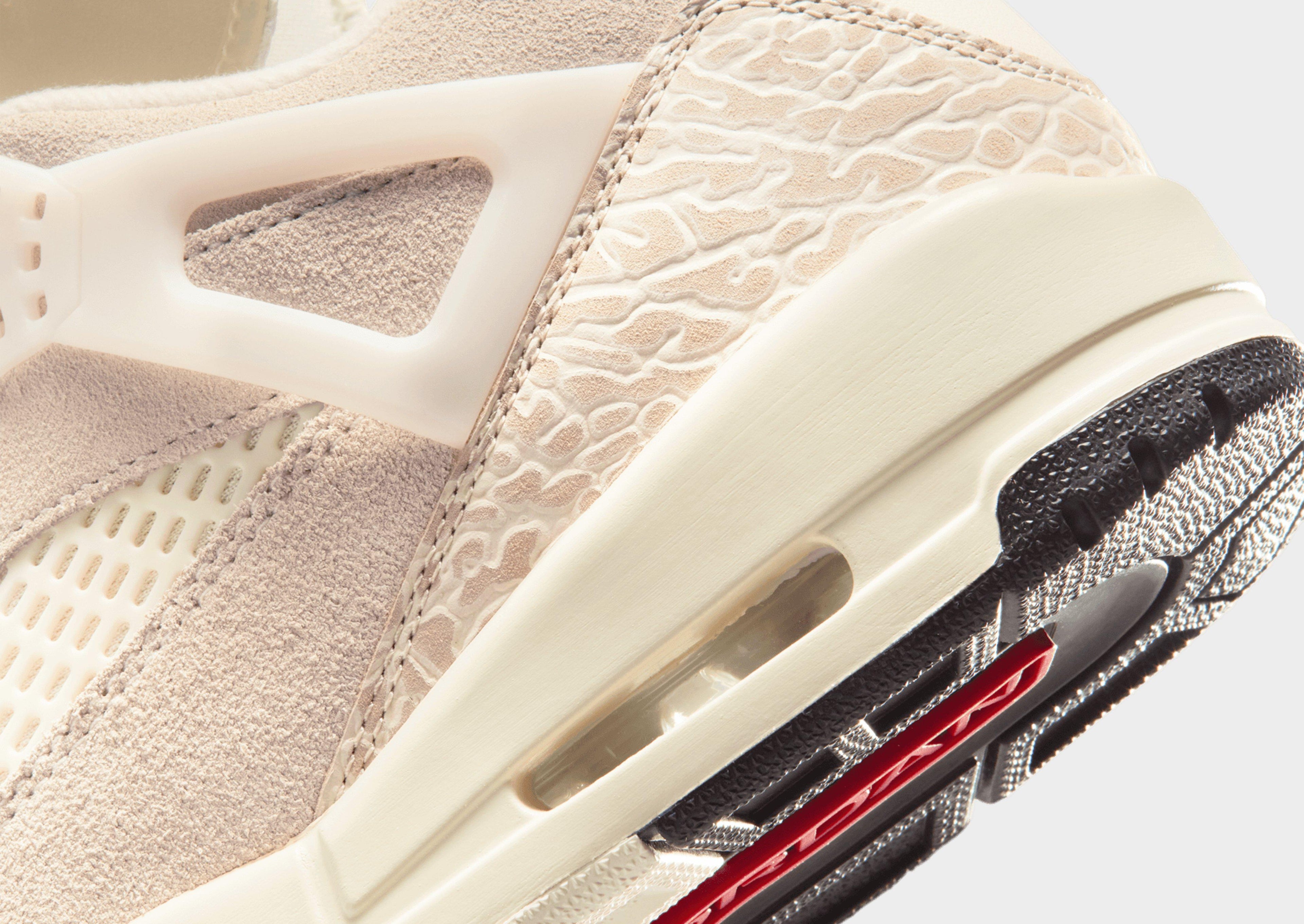 Jordan Spizike Low image