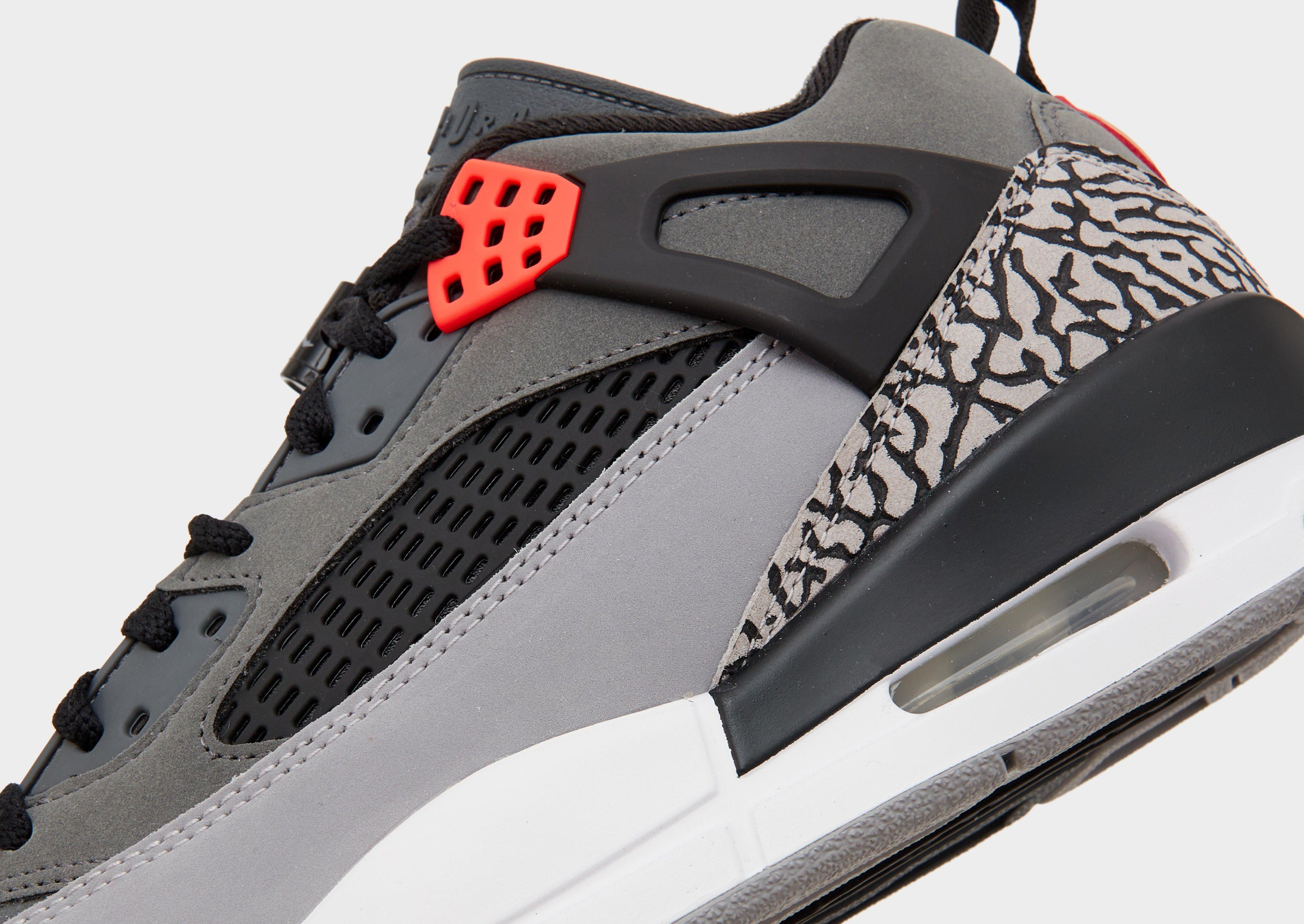 Jordan Spizike Low image