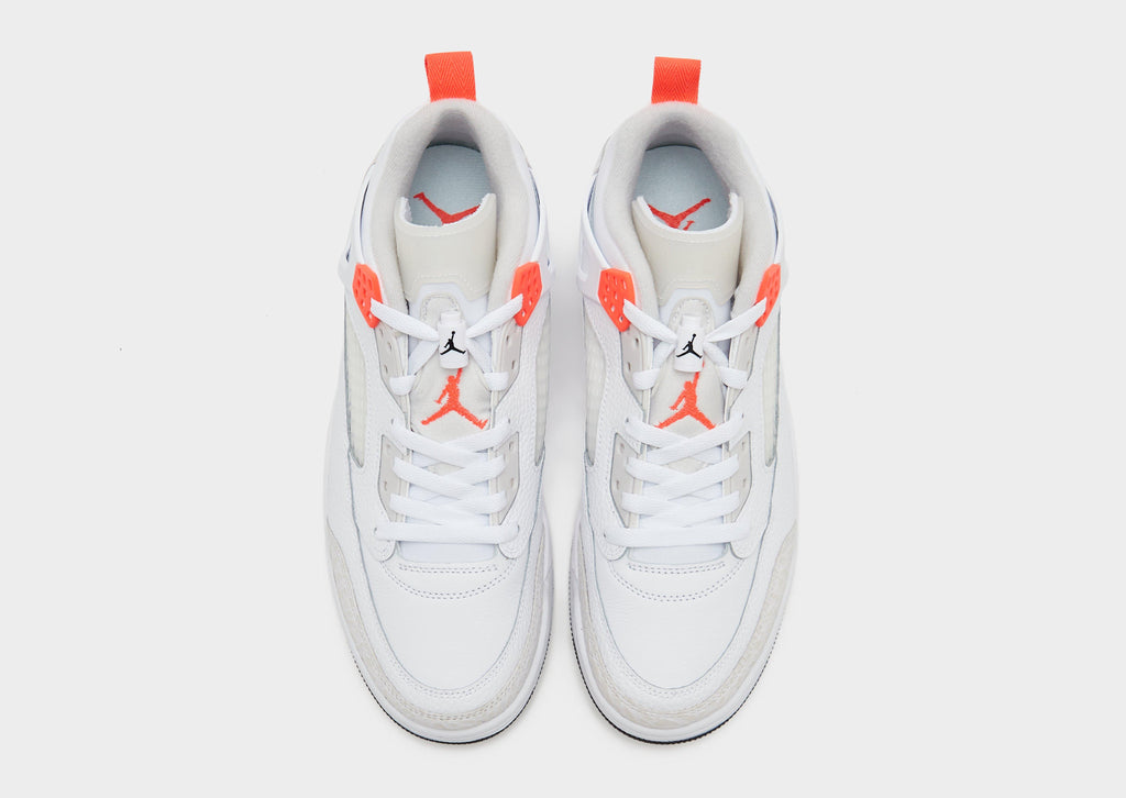 Jordan Spizike Low image
