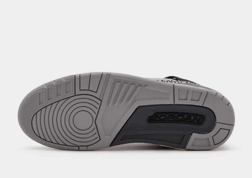 Jordan Spizike Low image