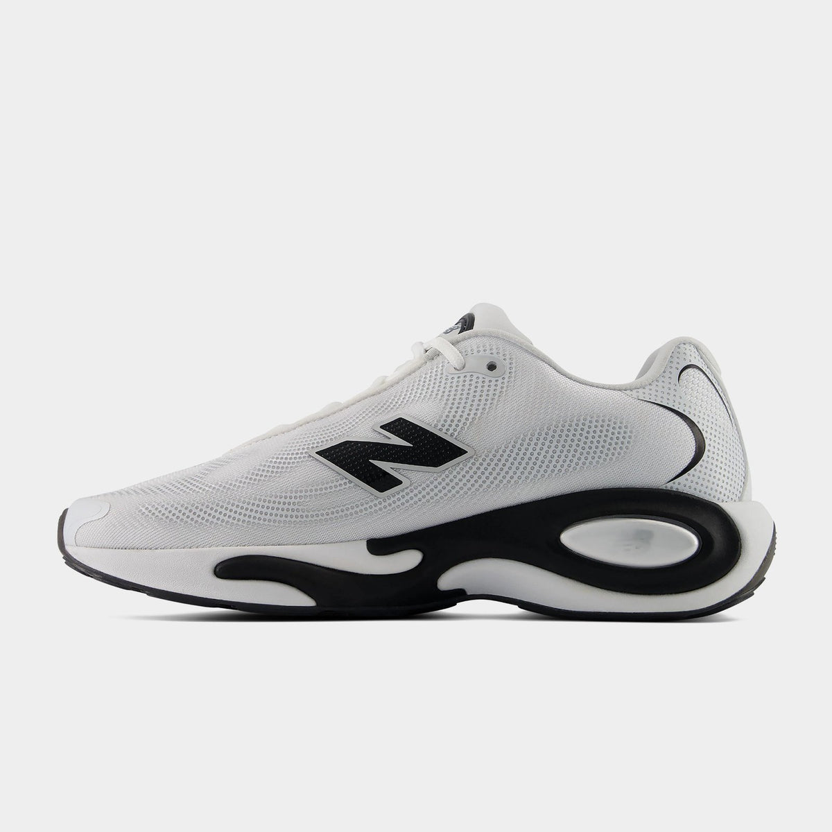 AC Runner Image 1 - LUZACTIVE - AUSTRALIA