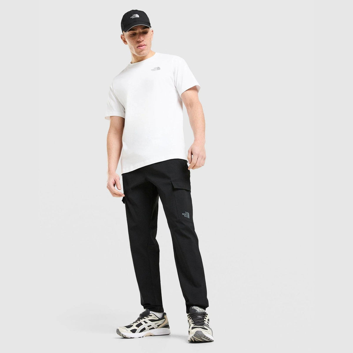 Trishull Cargo Pants Image 1 - LUZACTIVE - AUSTRALIA