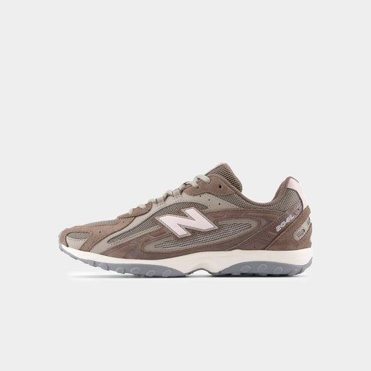 New Balance 204L Image 1 - LUZACTIVE - AUSTRALIA