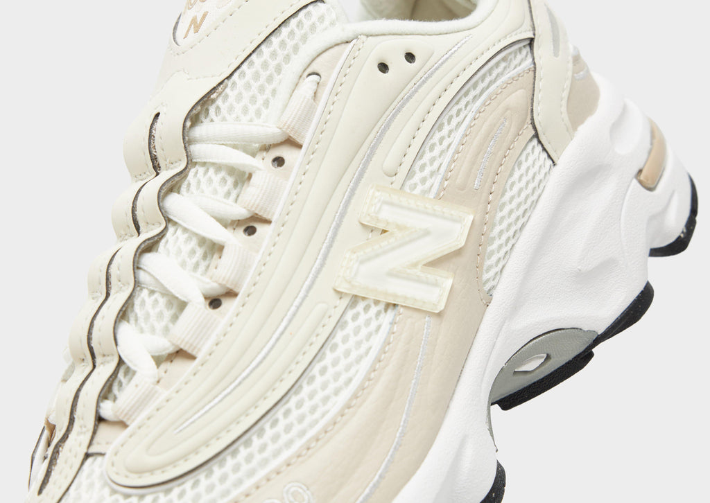 New Balance 1000 Women's image
