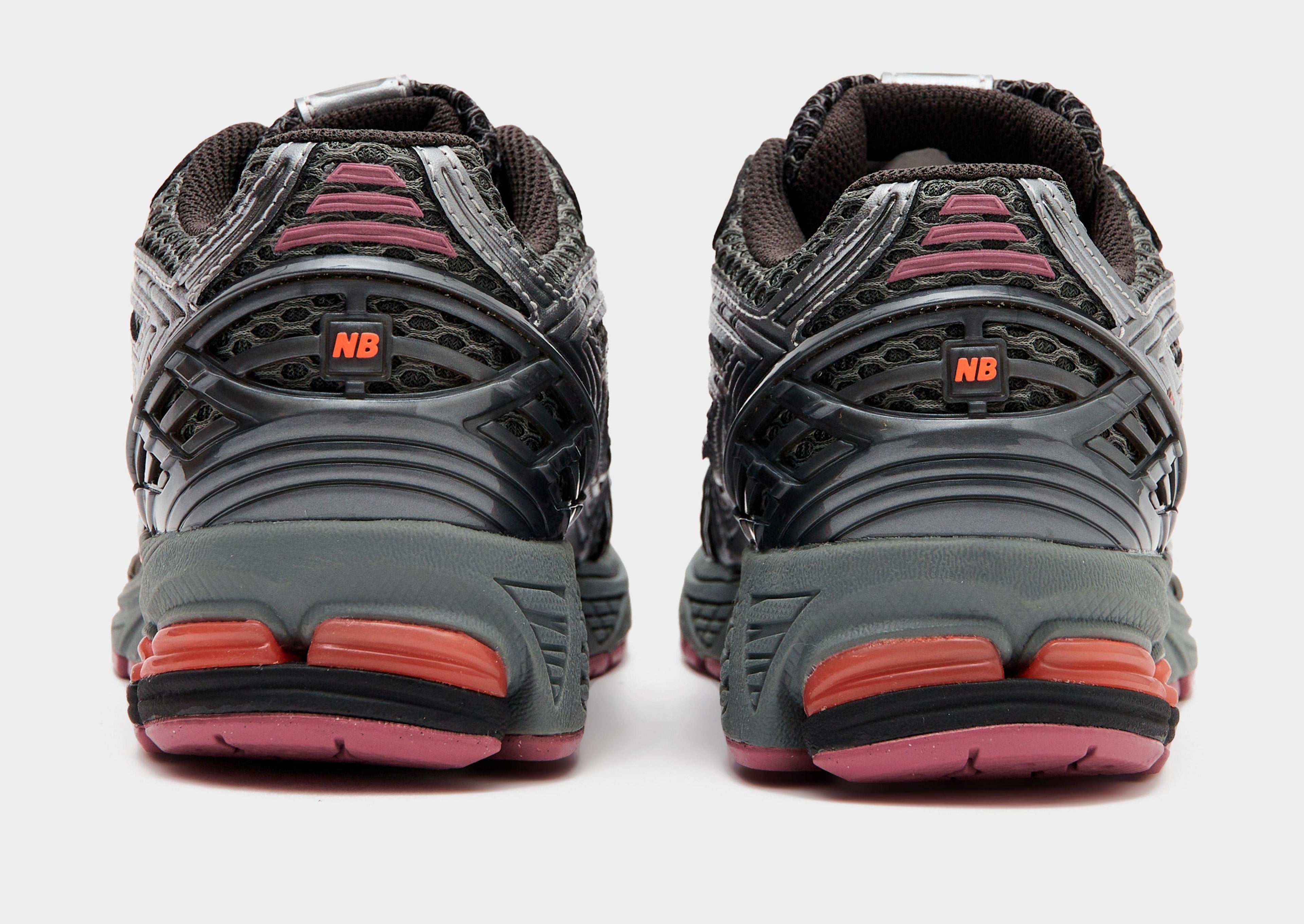 New Balance 1906R Women's image
