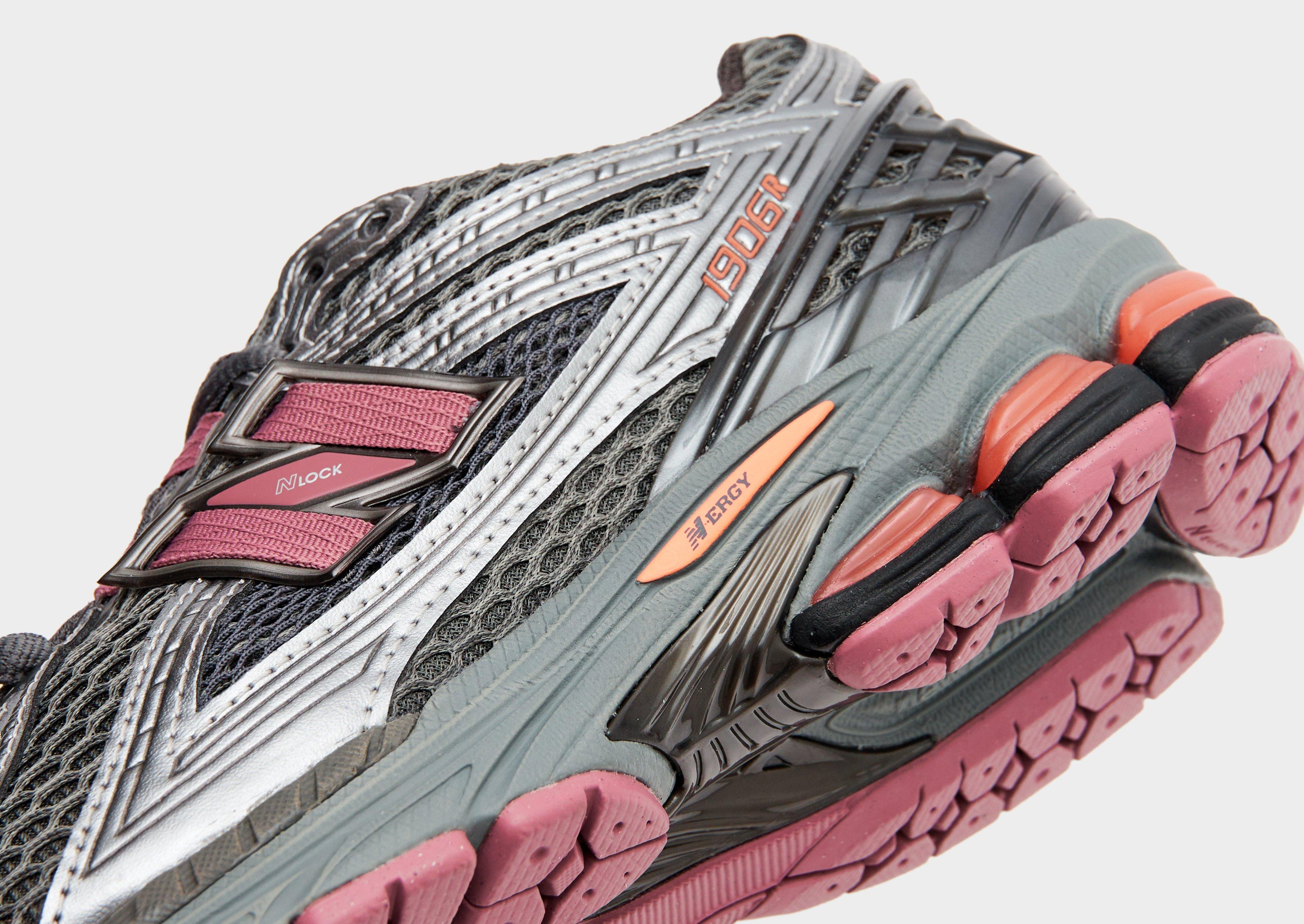 New Balance 1906R Women's image