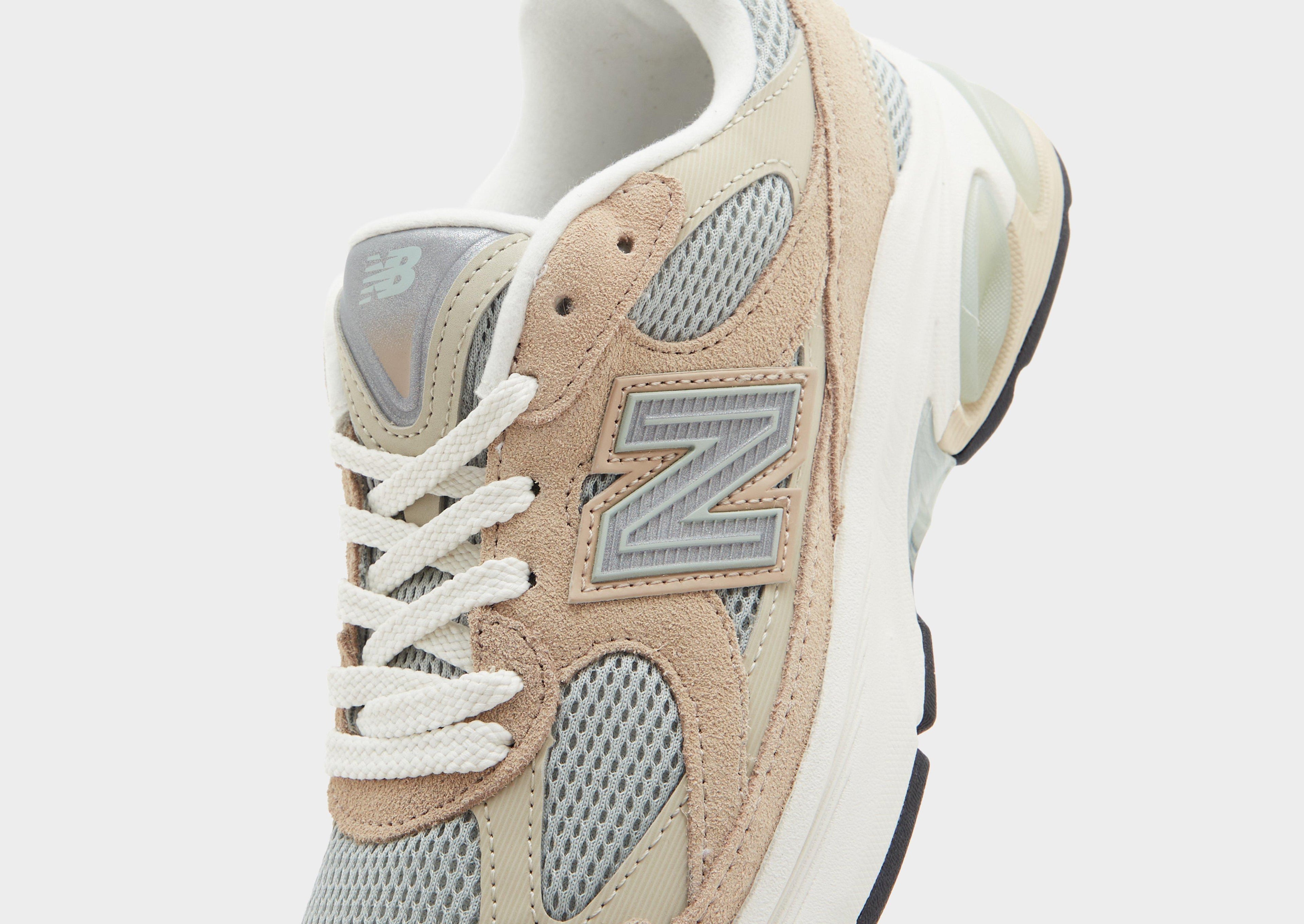 New Balance 2010 image