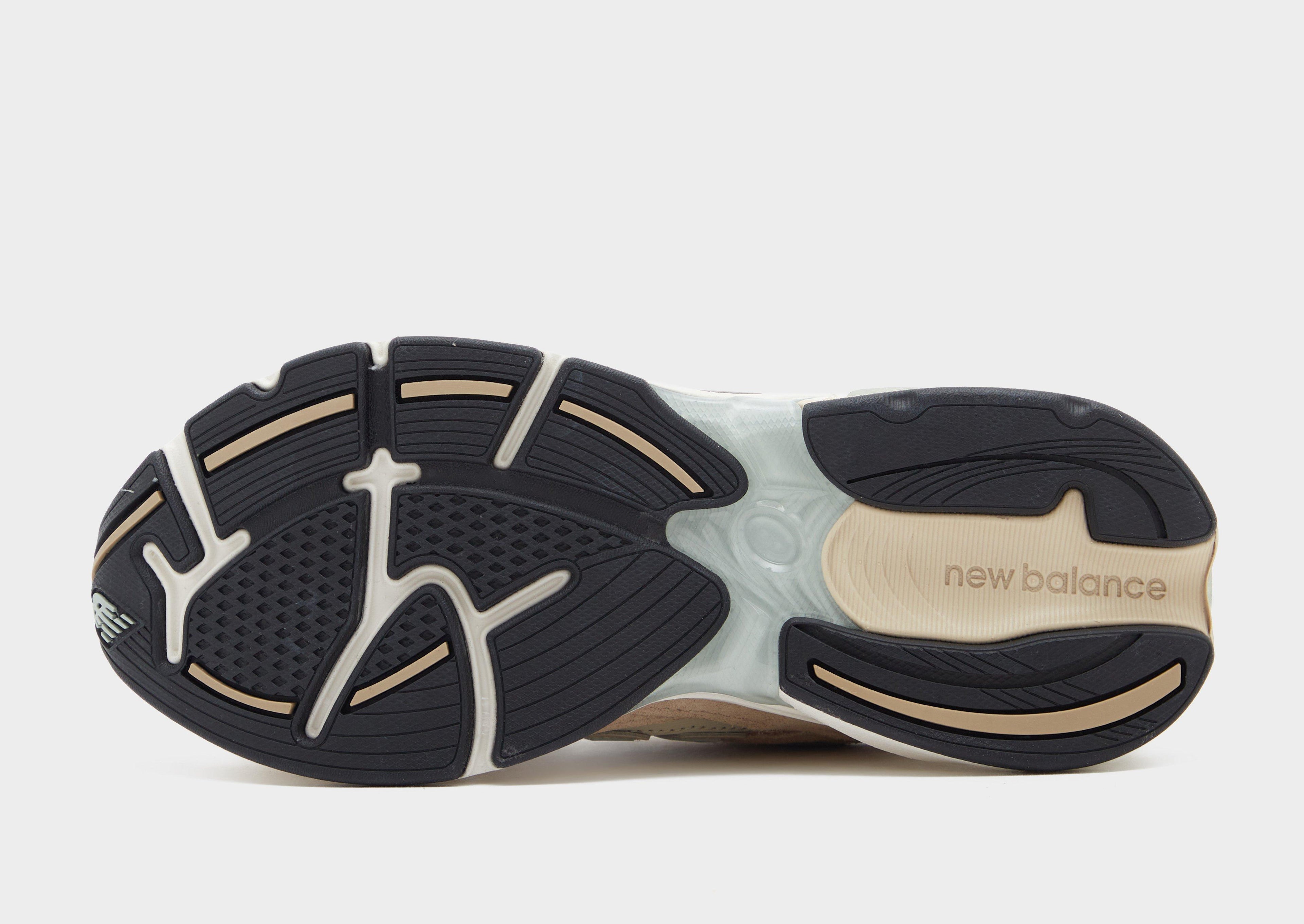 New Balance 2010 image