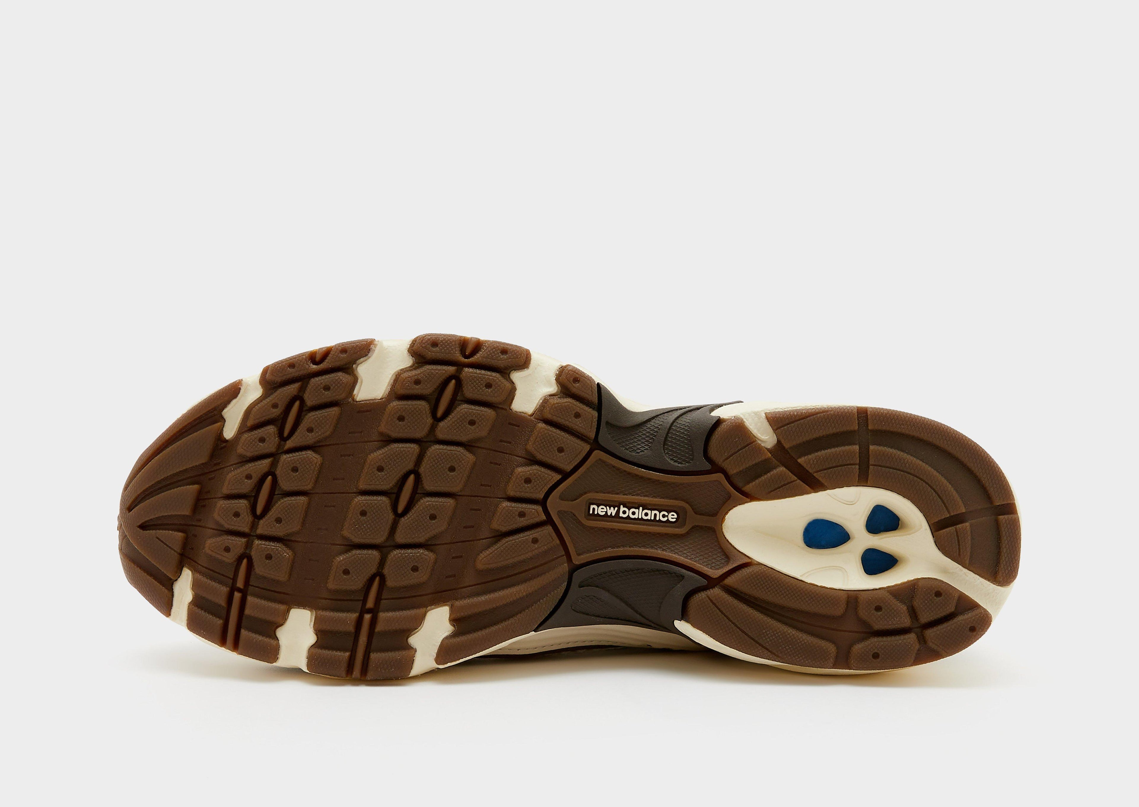 New Balance 530 Women's image