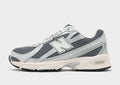 New Balance 740 image