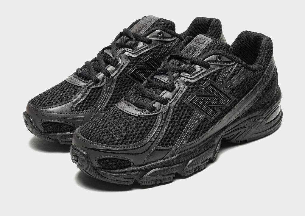 New Balance 740 image