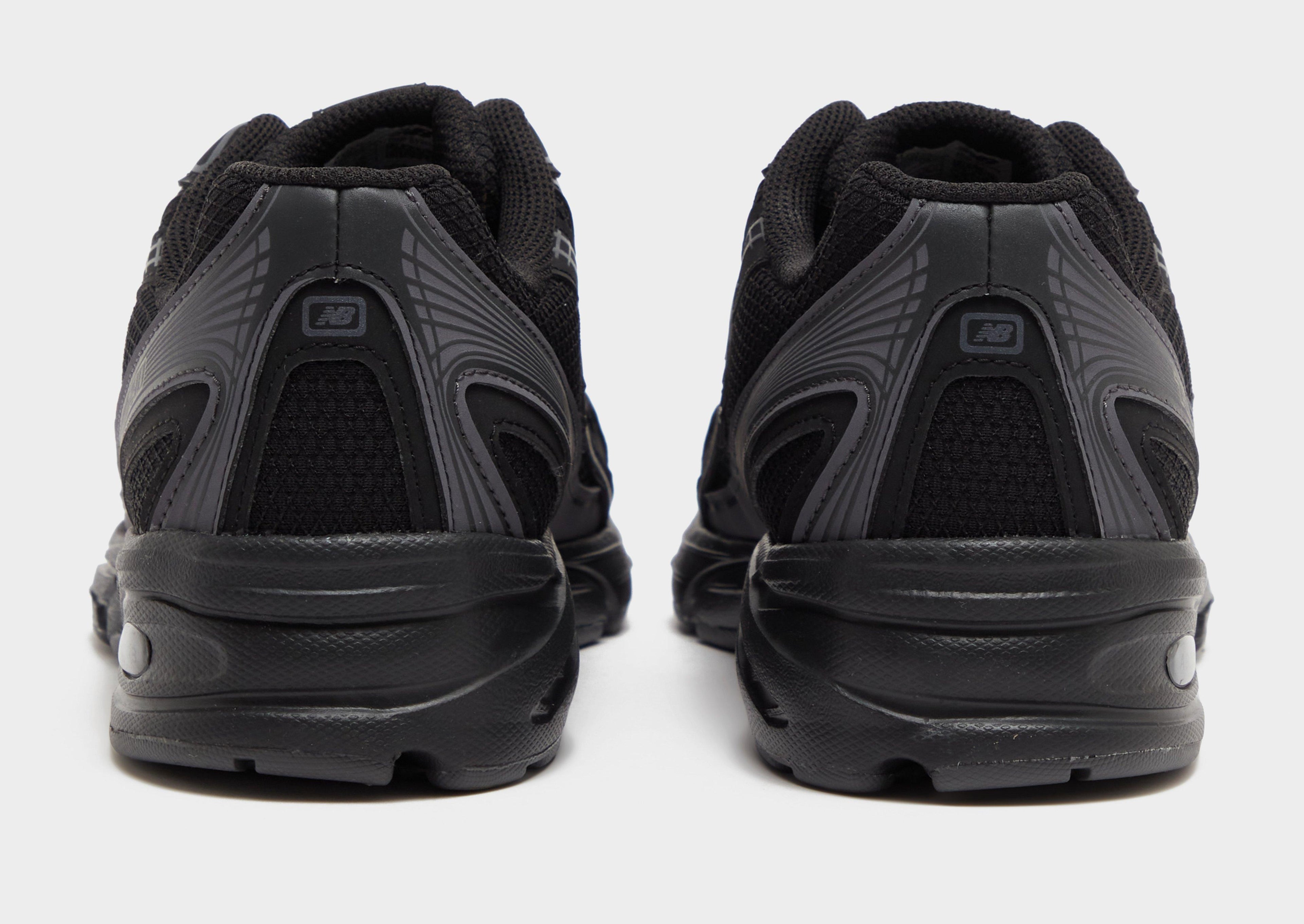 New Balance 740 image