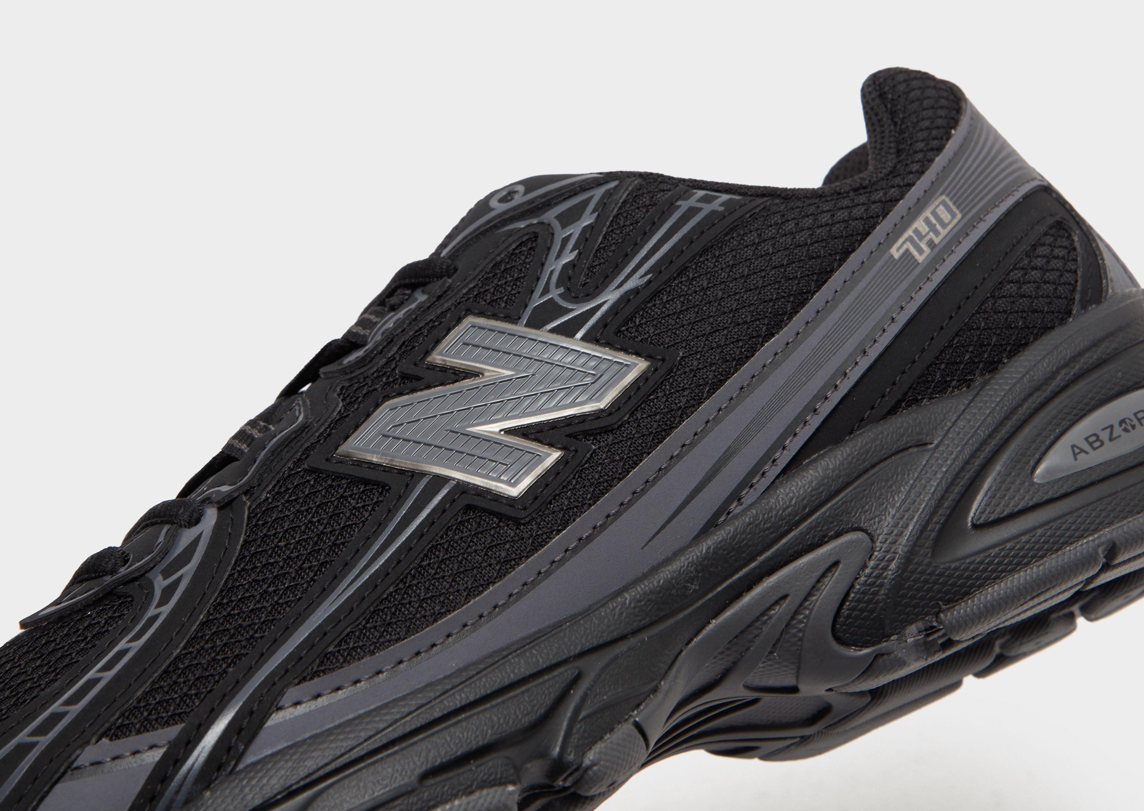 New Balance 740 image