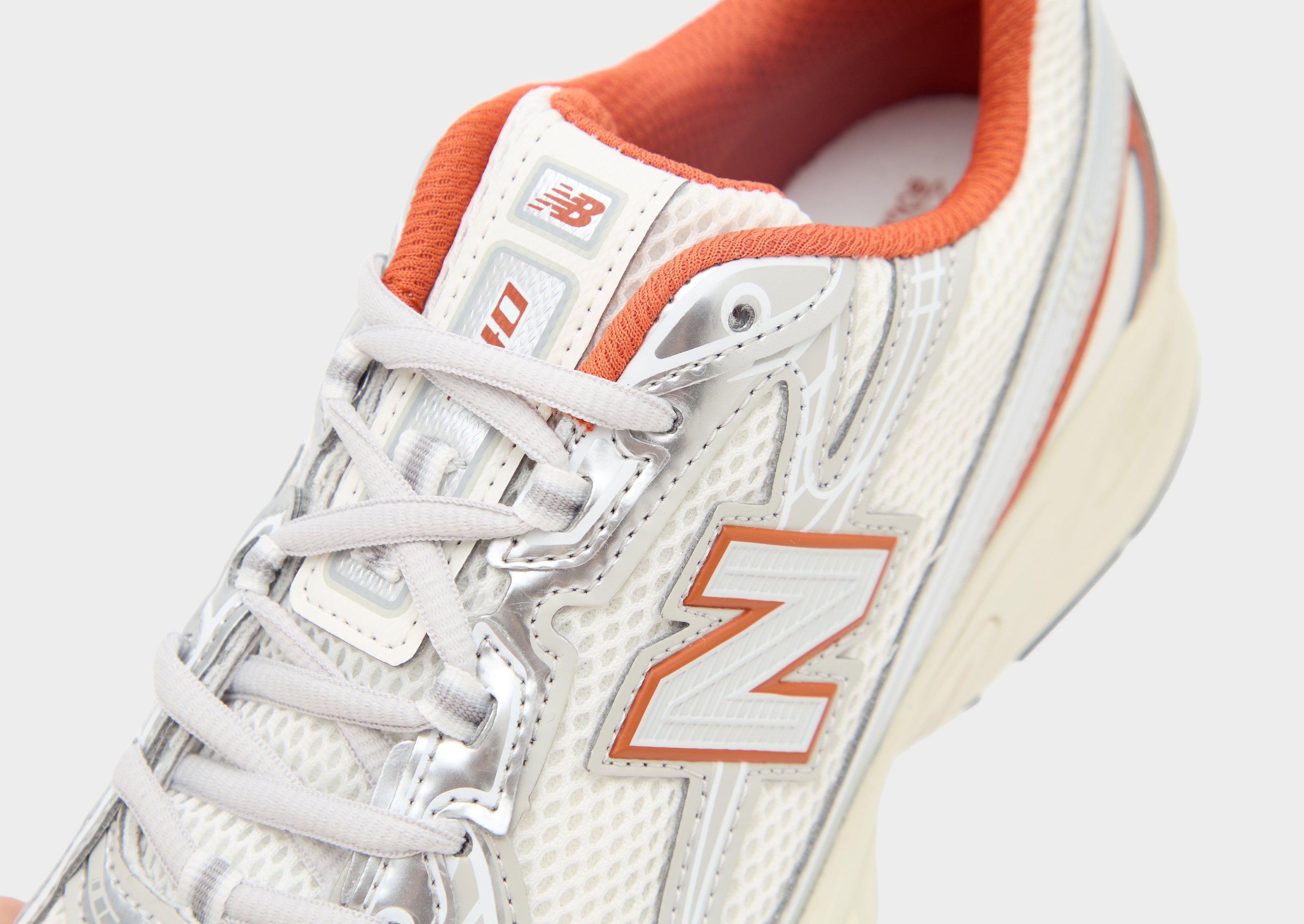 New Balance 740 image