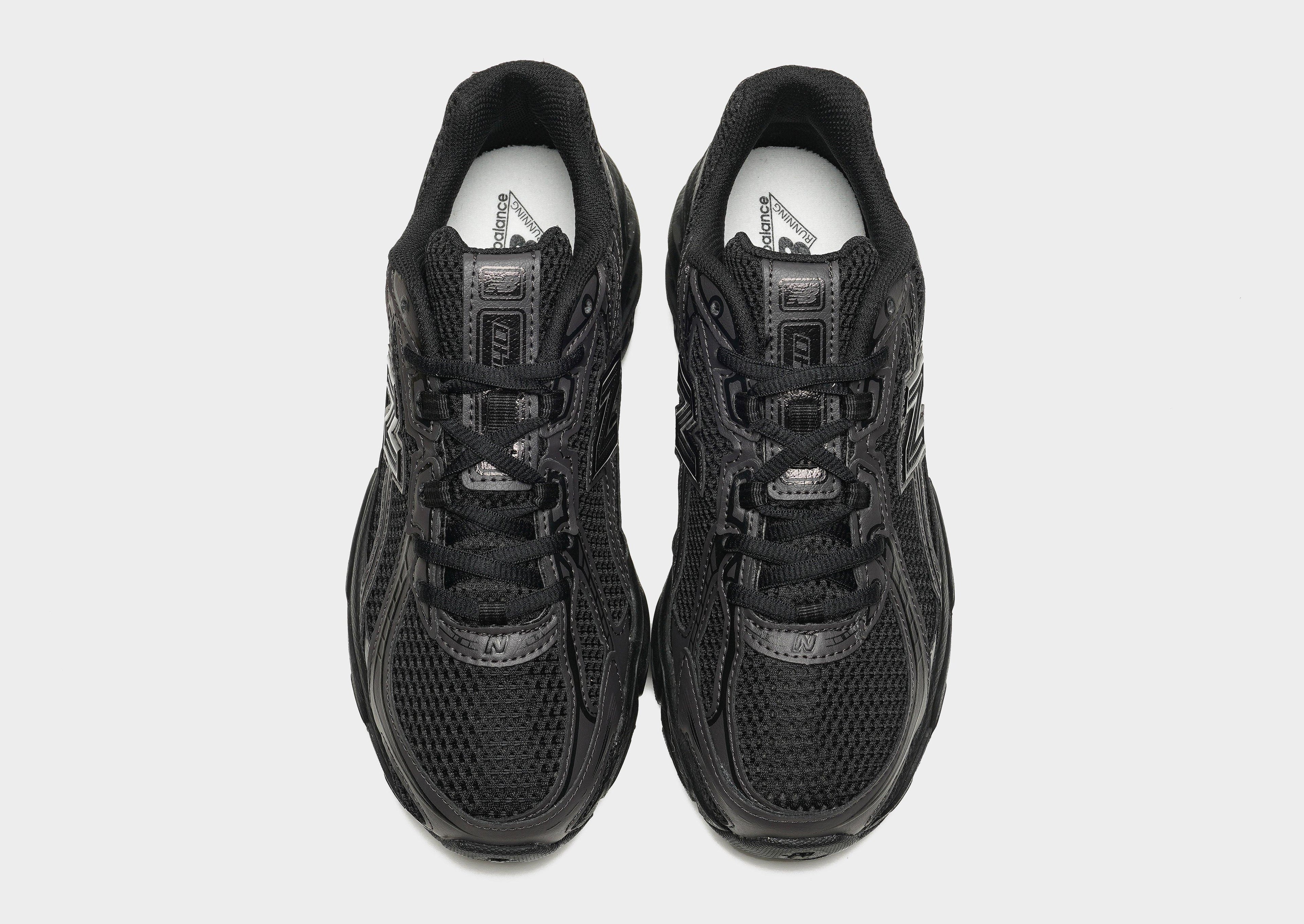 New Balance 740 image