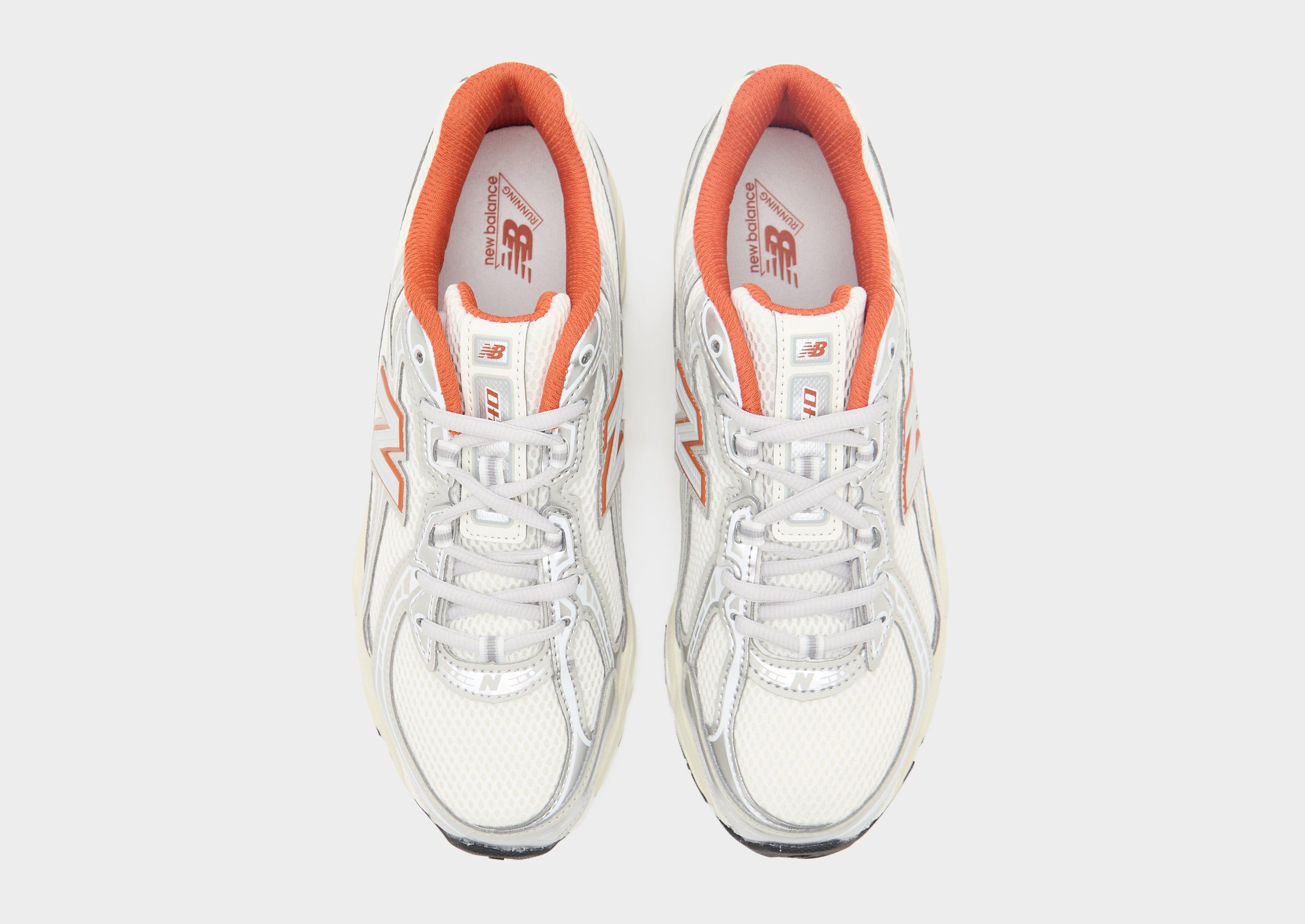 New Balance 740 image