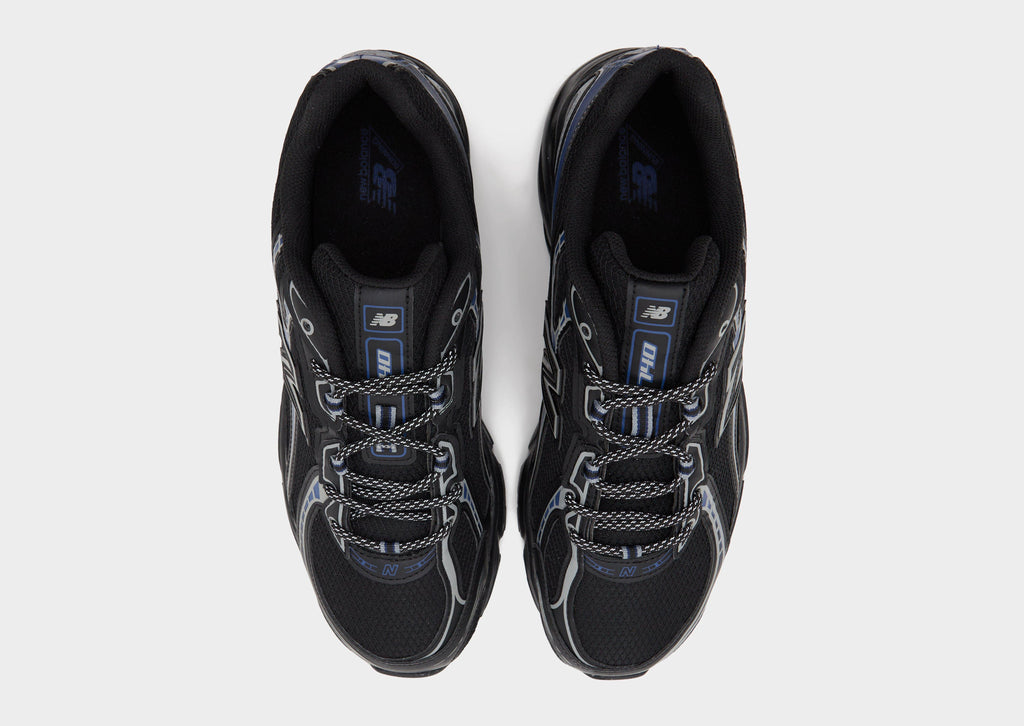 New Balance 740 image