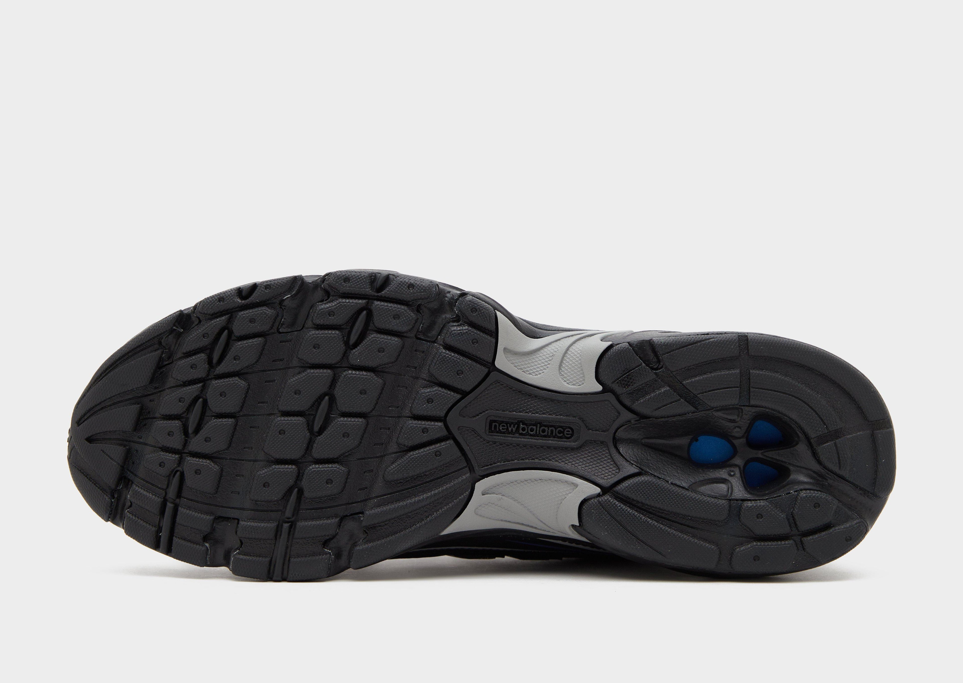 New Balance 740 image