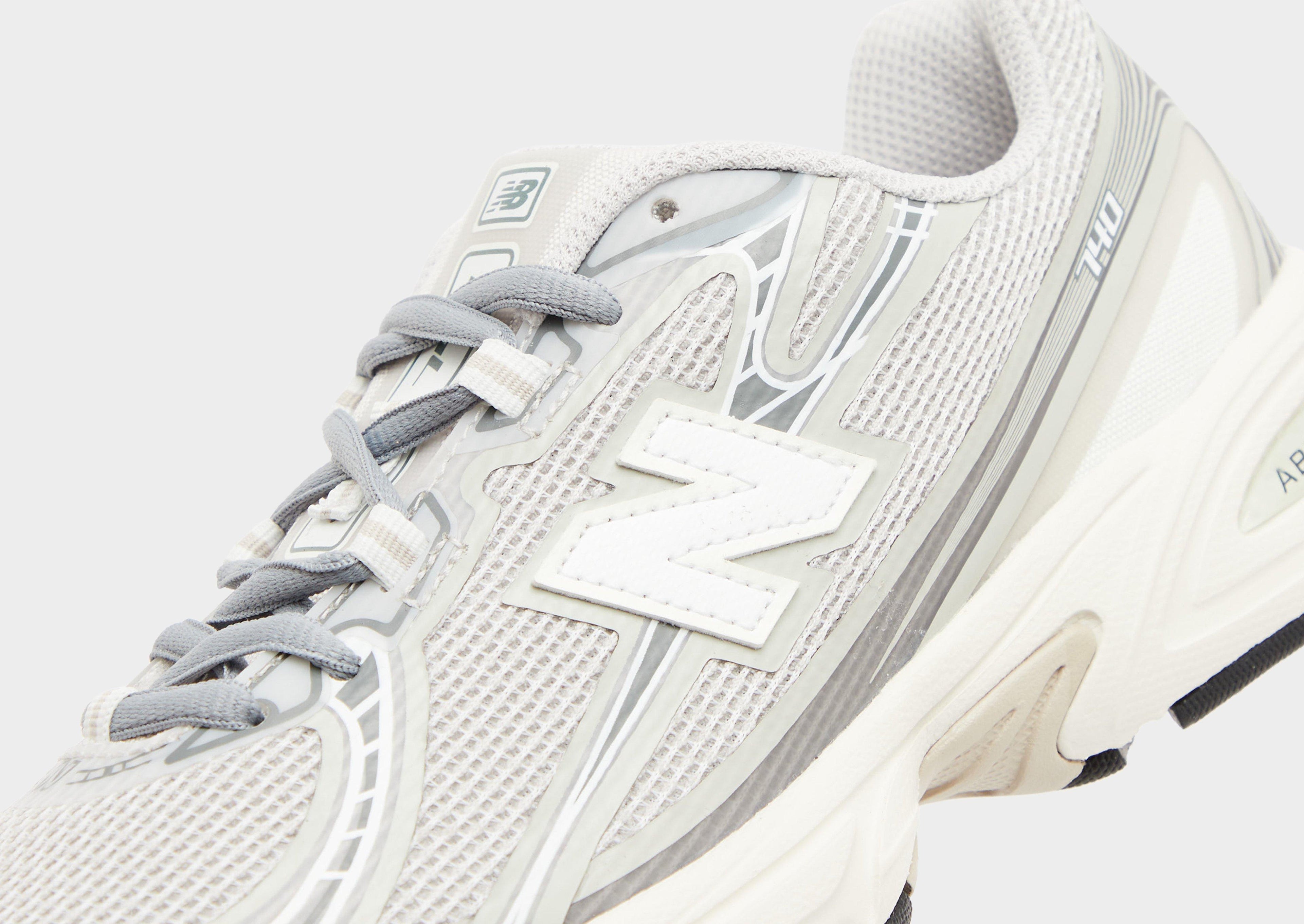 New Balance 740 No Sew Women's image
