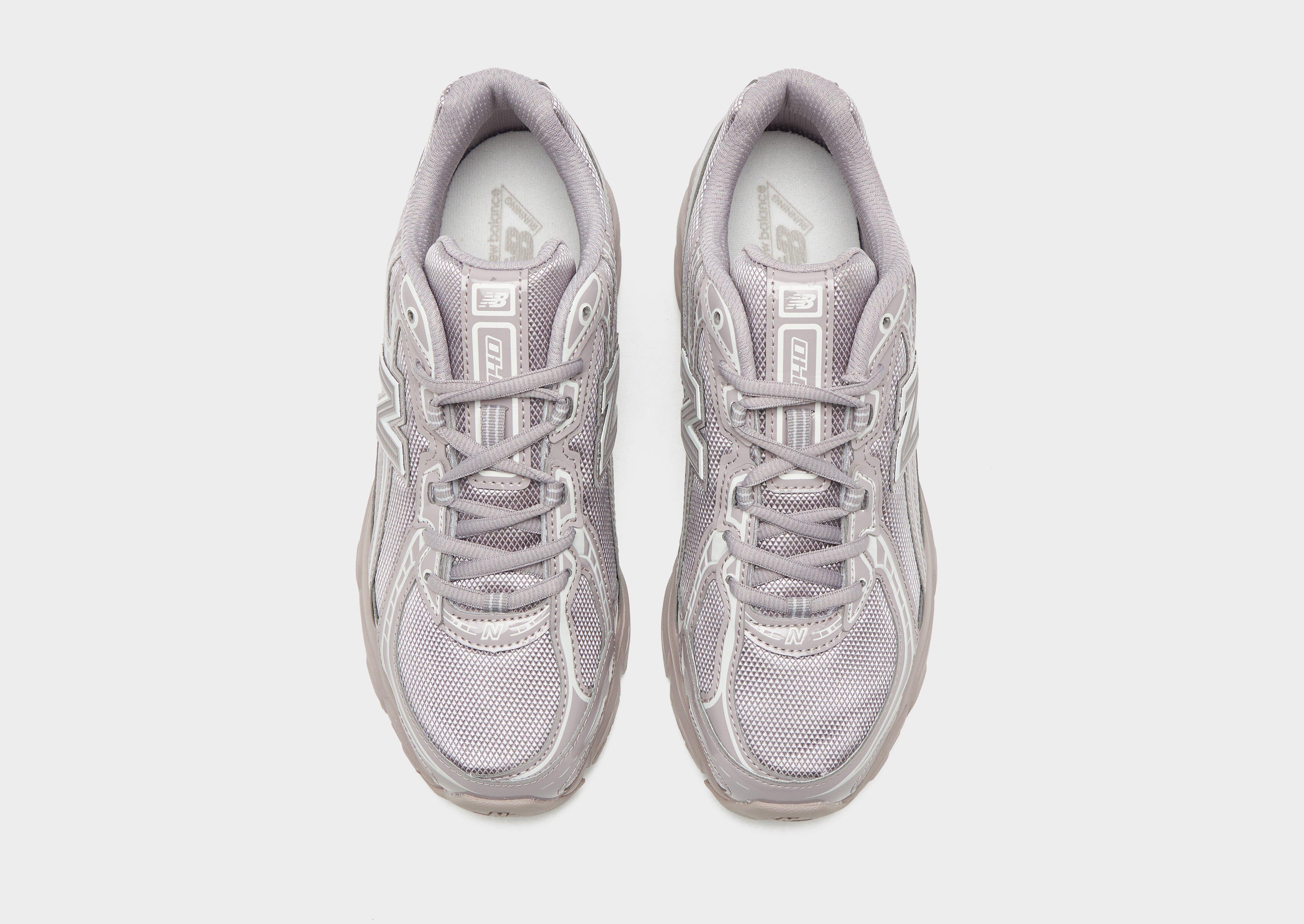 New Balance 740 Women's image