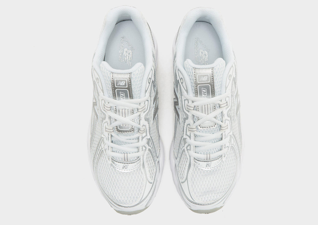 New Balance 740 Women's image