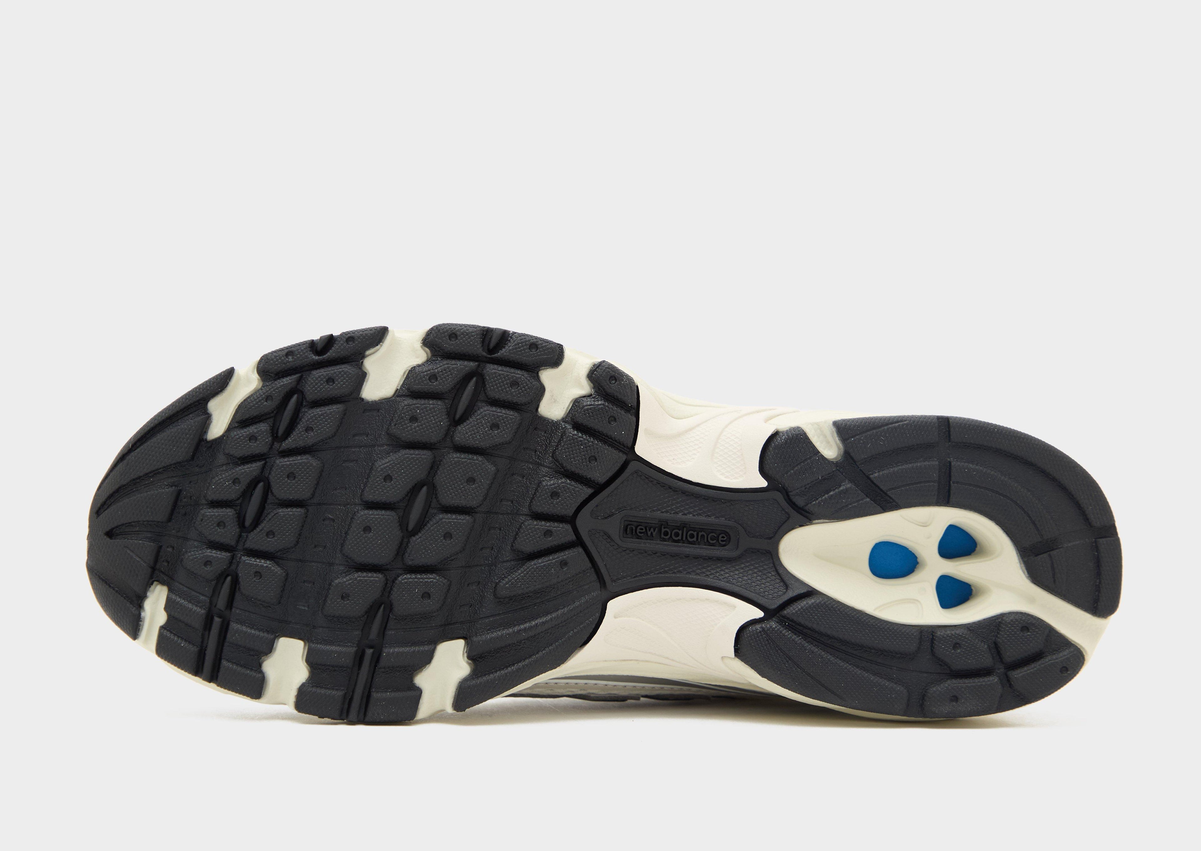 New Balance 740 Women's image