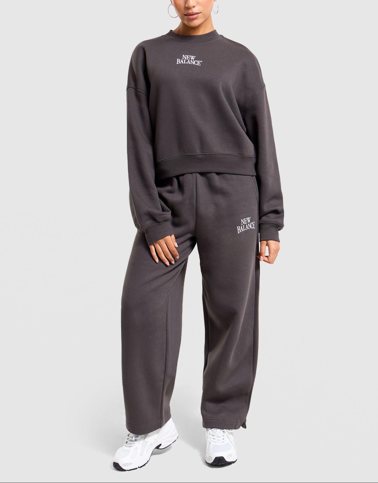 New Balance Linear Crop Sweatshirt image