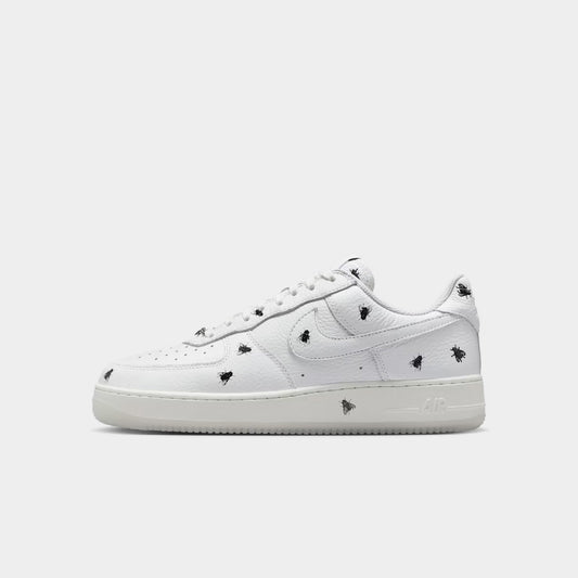Nike Air Force 1 Retro Image 1 - LUZACTIVE - AUSTRALIA