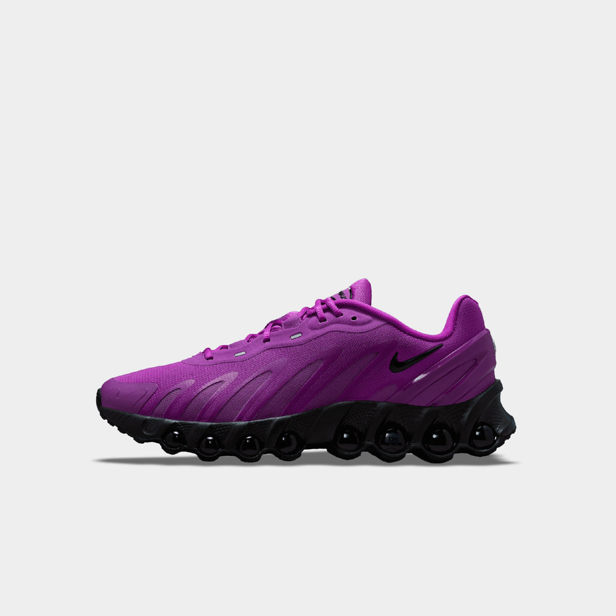 Nike Air Max Dn8 Image 1 - LUZACTIVE - AUSTRALIA