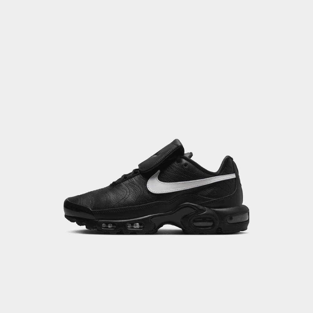 Nike Air Max Plus (W) Image 1 - LUZACTIVE - AUSTRALIA