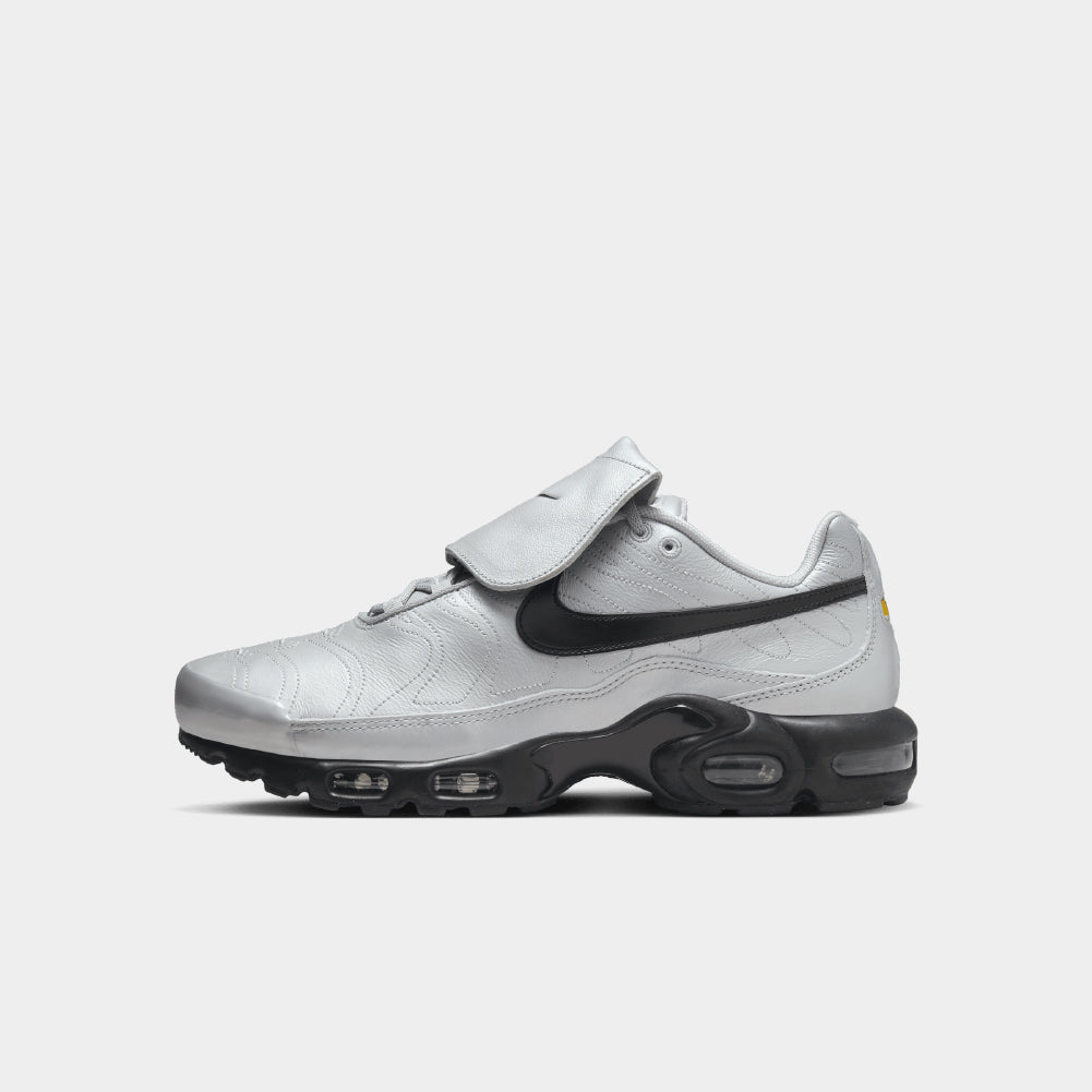 Nike Air Max Plus Image 1 - LUZACTIVE - AUSTRALIA