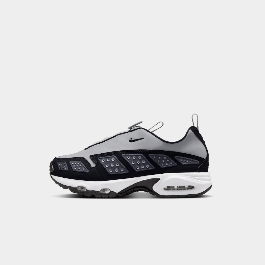 Nike Air Max SNDR (W) Image 1 - LUZACTIVE - AUSTRALIA