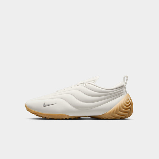 Nike Astra Ultra (W) Image 1 - LUZACTIVE - AUSTRALIA