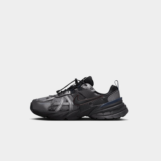 Nike V2K Run Image 1 - LUZACTIVE - AUSTRALIA