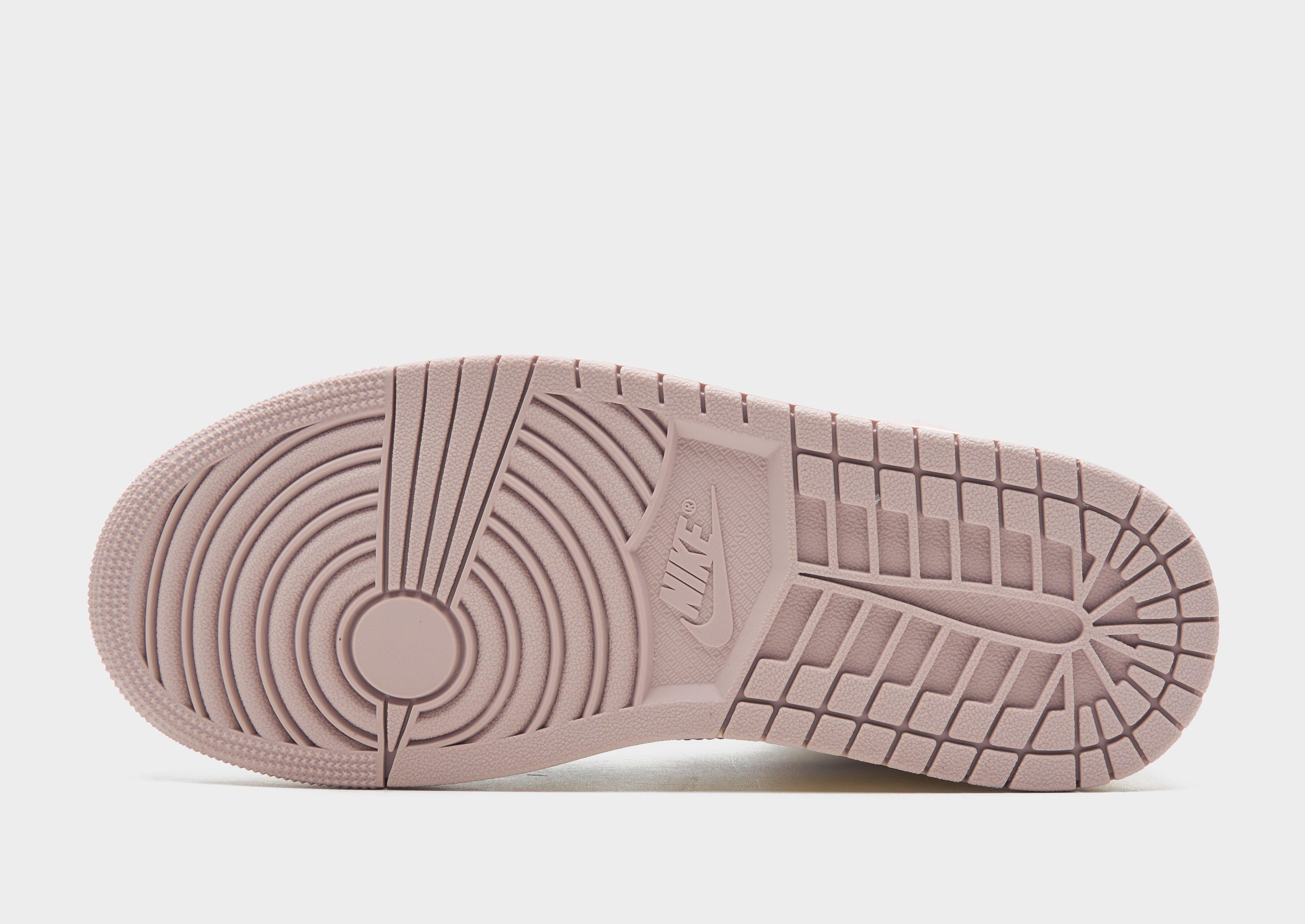 Nike Air 1 Mid Women's image