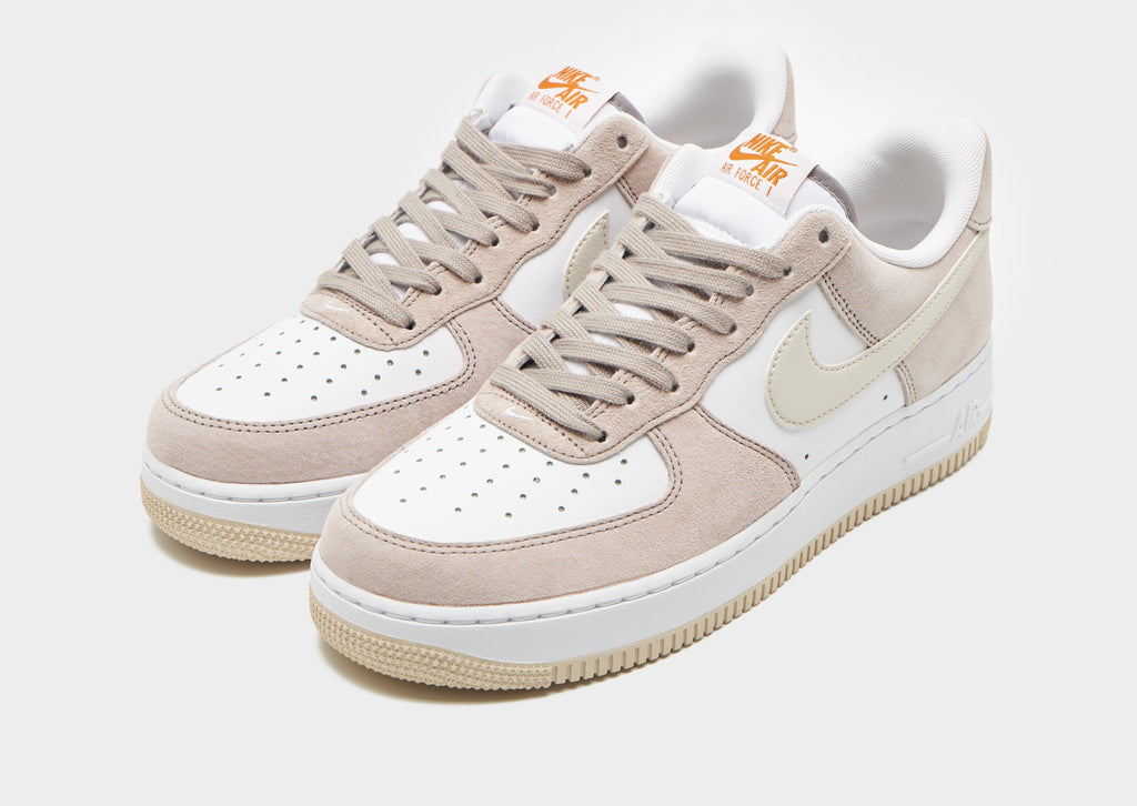Nike Air Force 1 '07 image