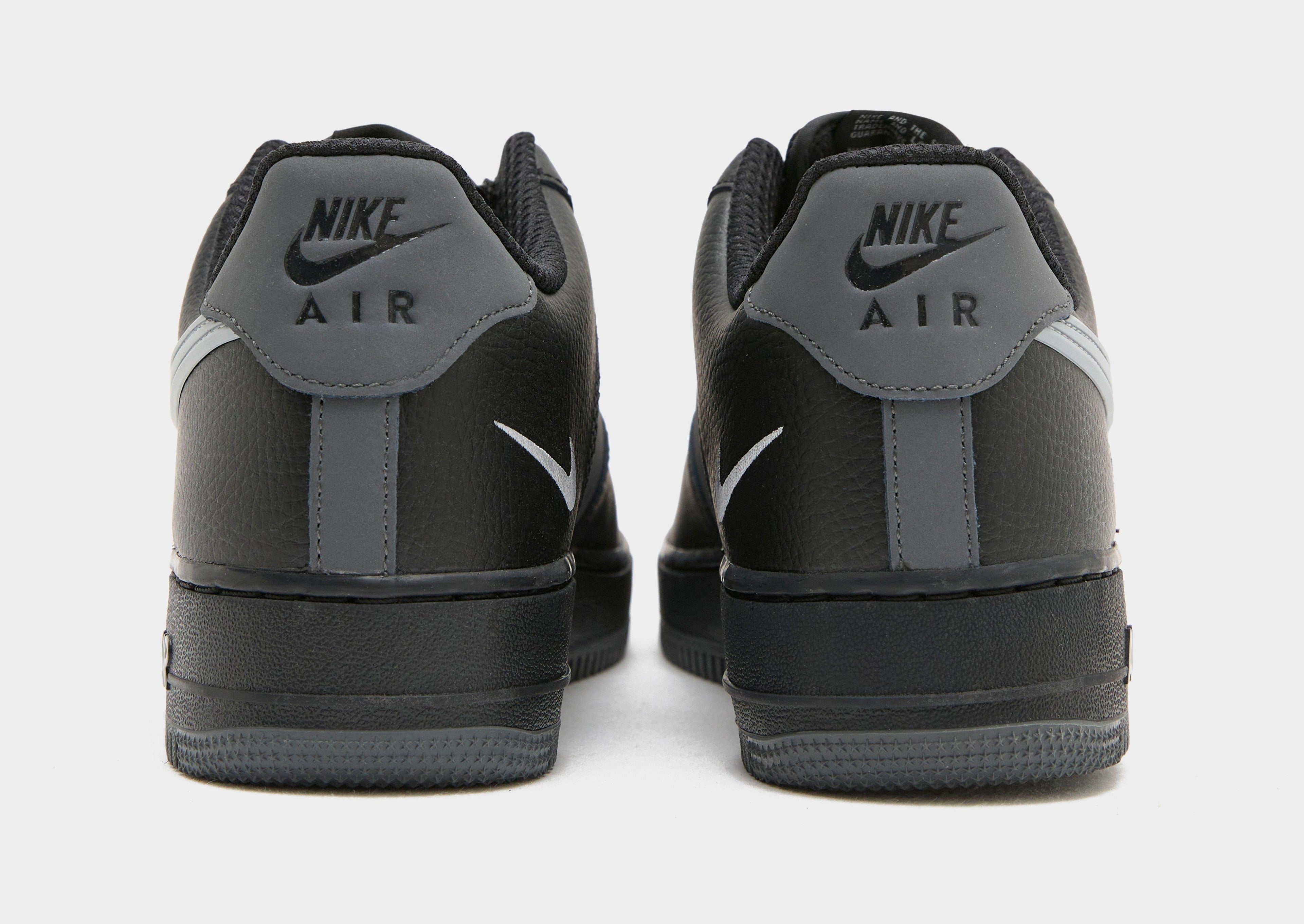 Nike Air Force 1 '07 image