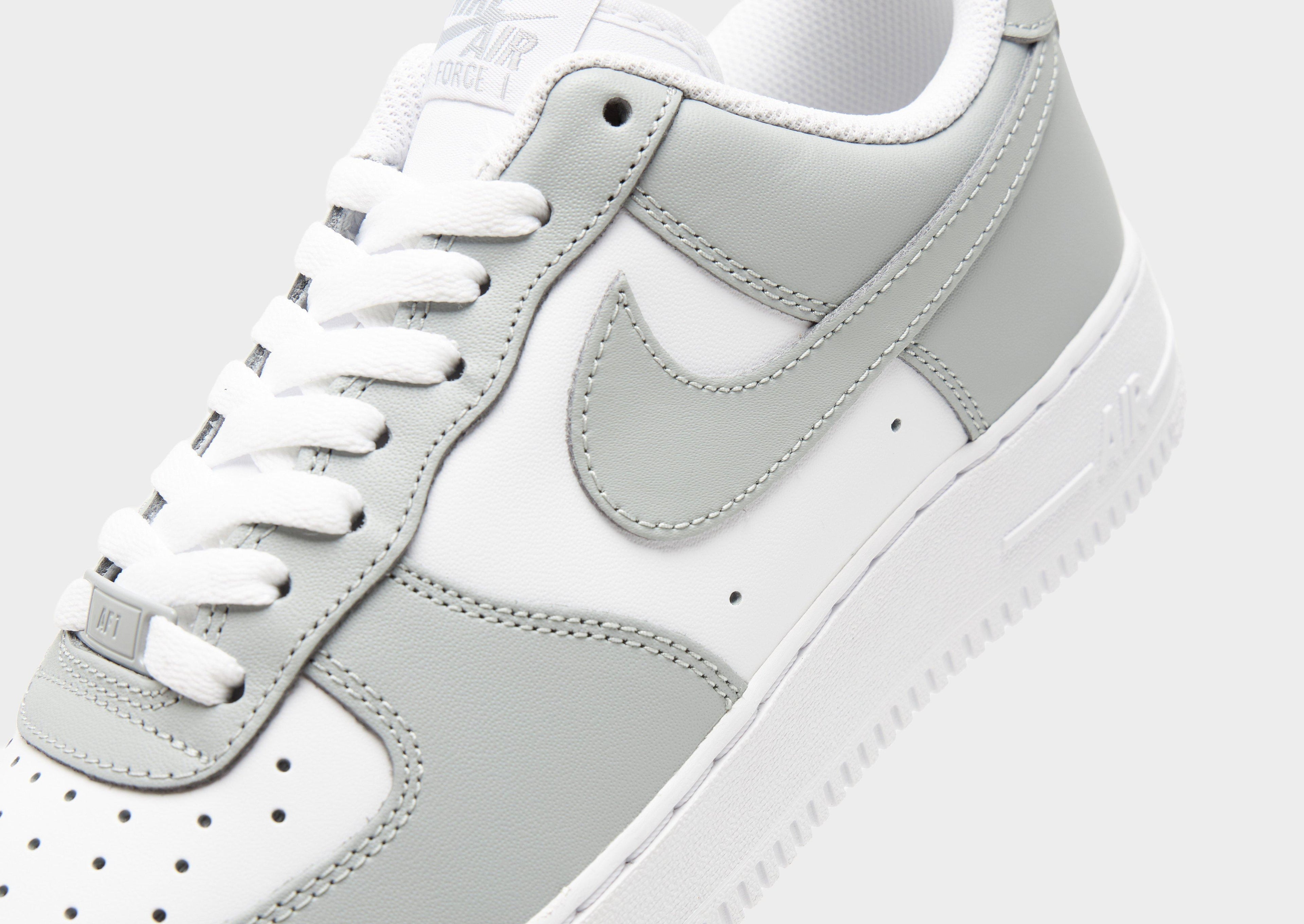 Nike Air Force 1 '07 image