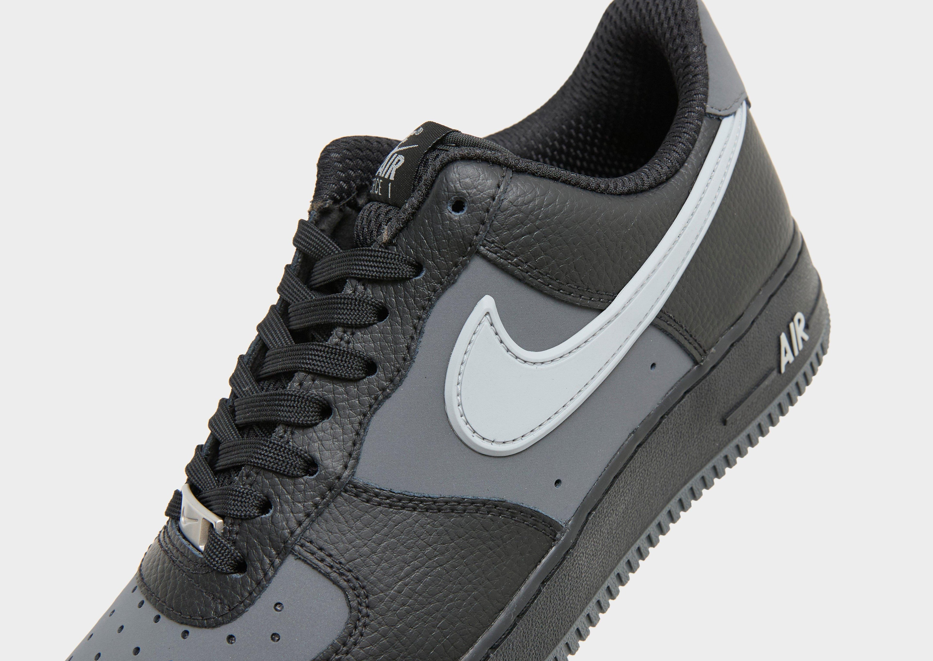 Nike Air Force 1 '07 image