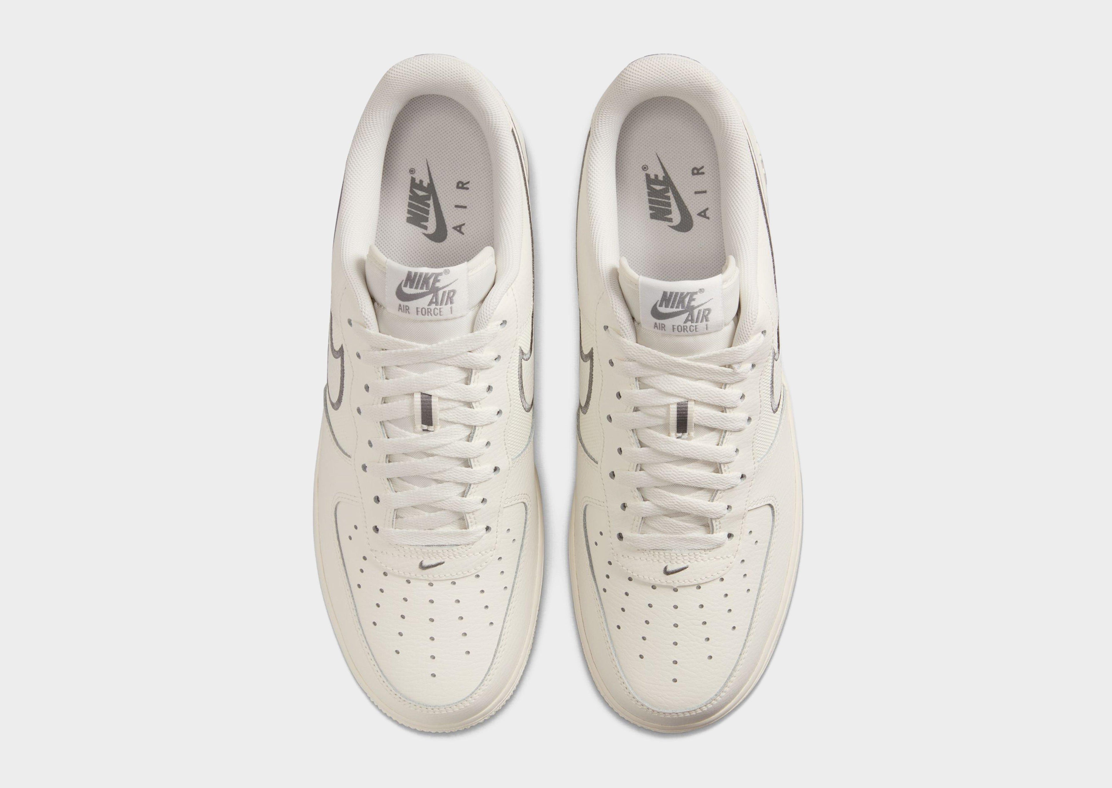 Nike Air Force 1 '07 image