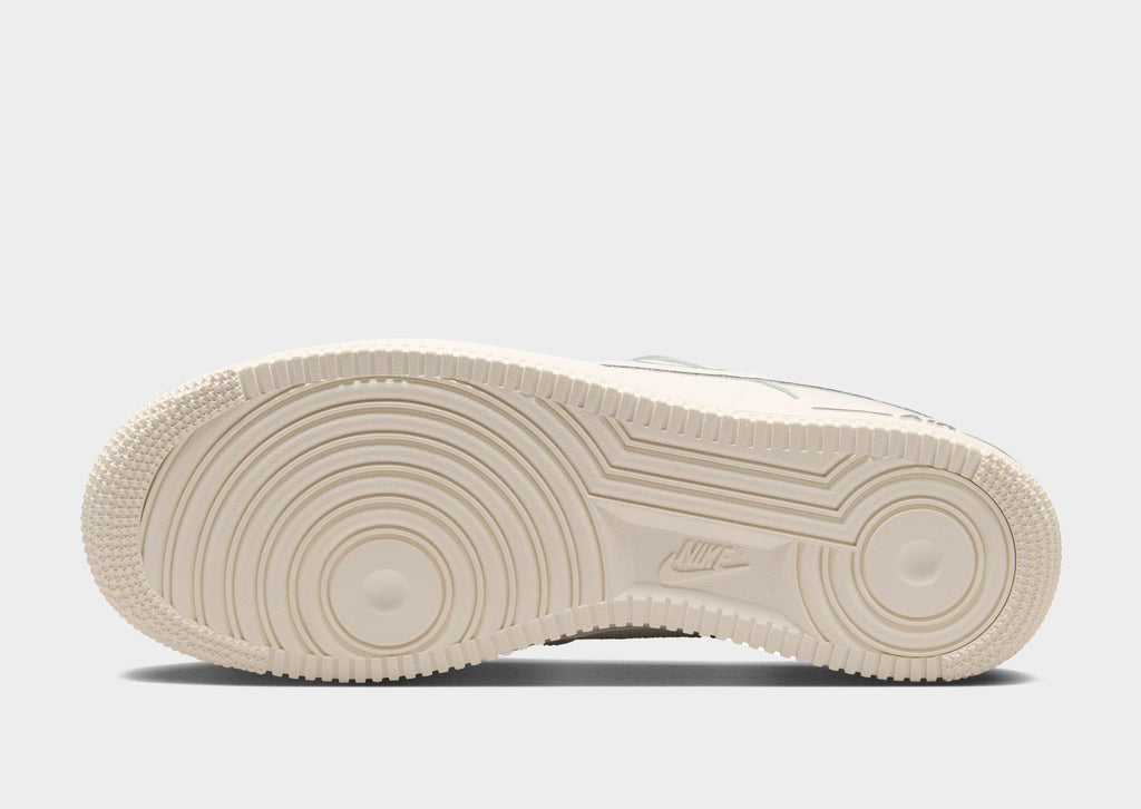 Nike Air Force 1 '07 image