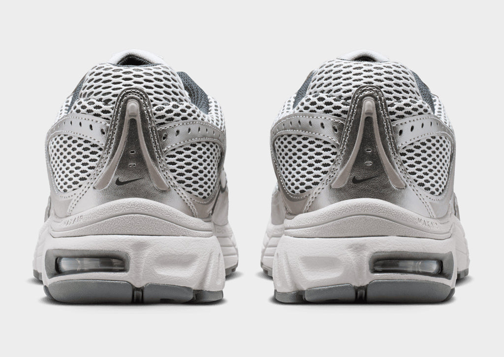 Nike Air Max Moto 2K image