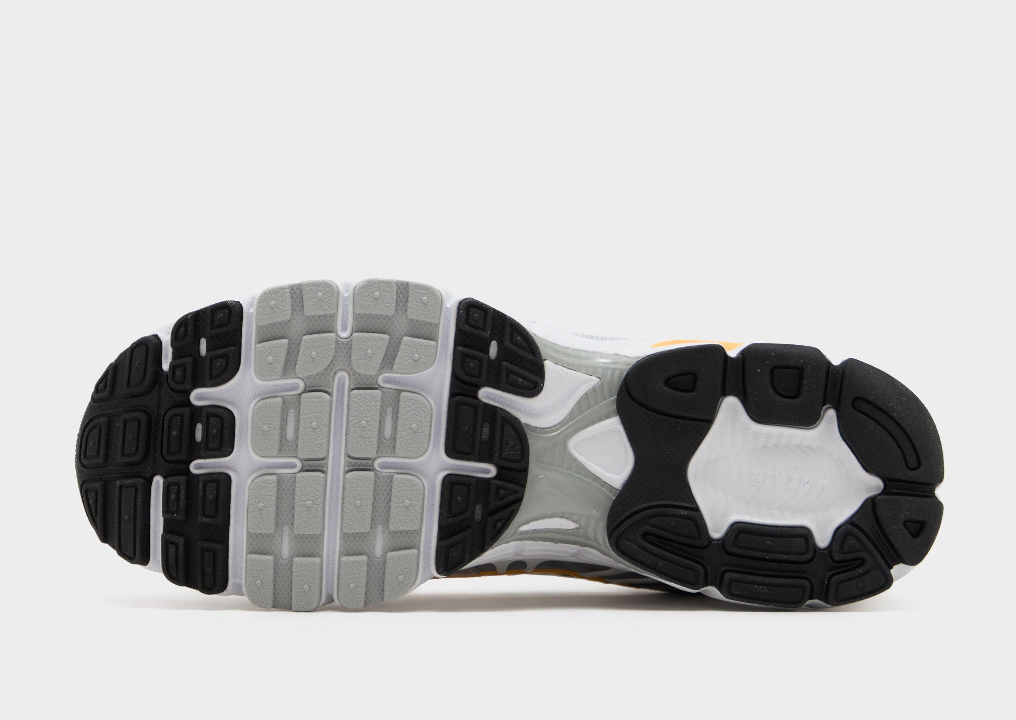 Nike Air Max Moto 2K image