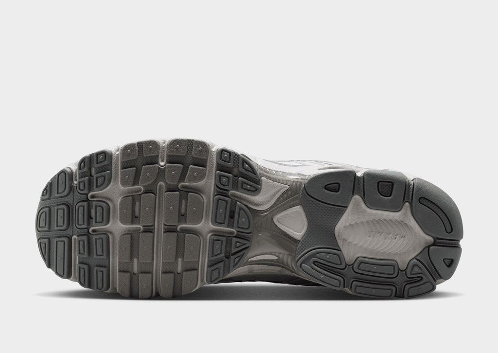 Nike Air Max Moto 2K image