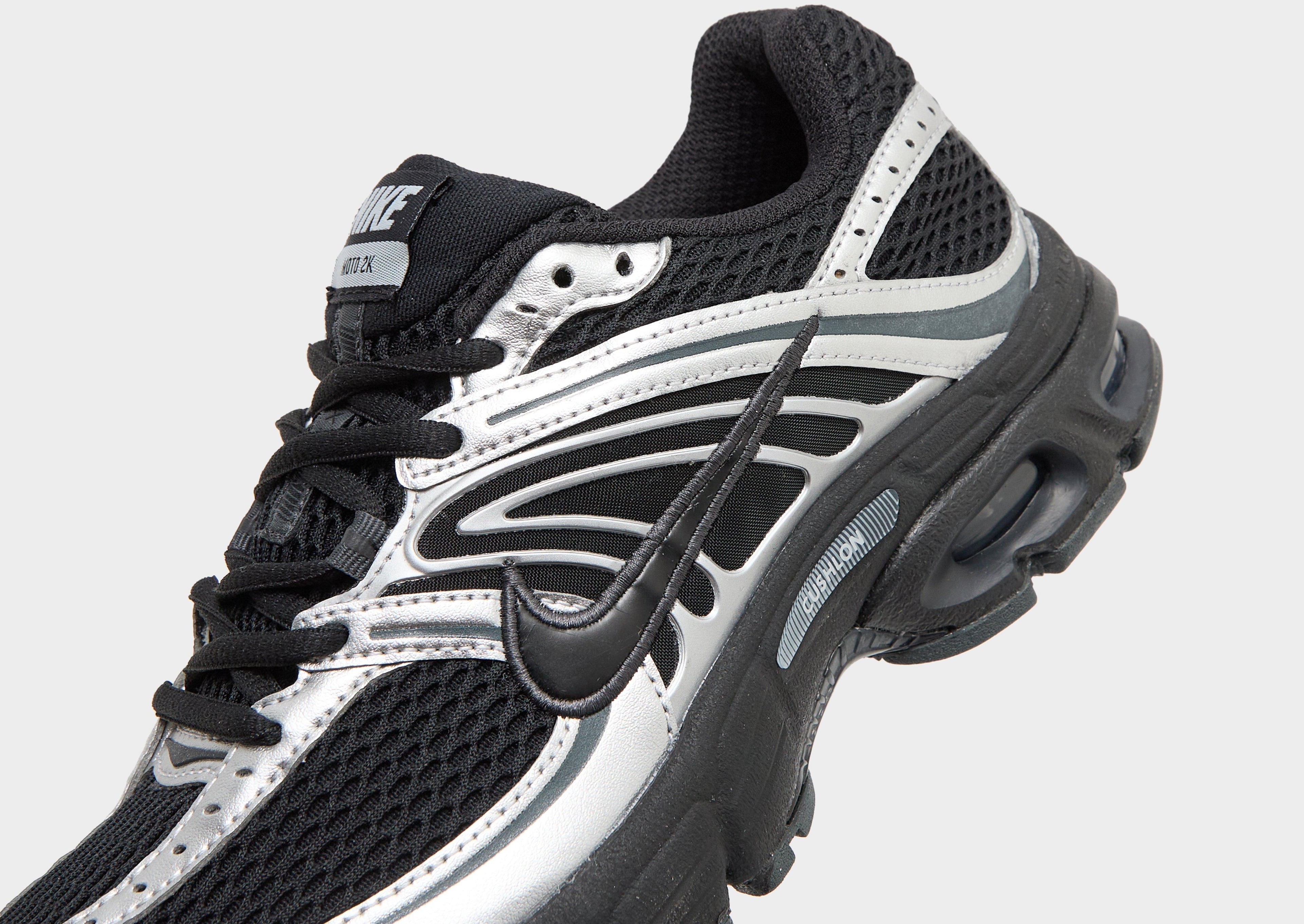 Nike Air Max Moto 2K Women's image